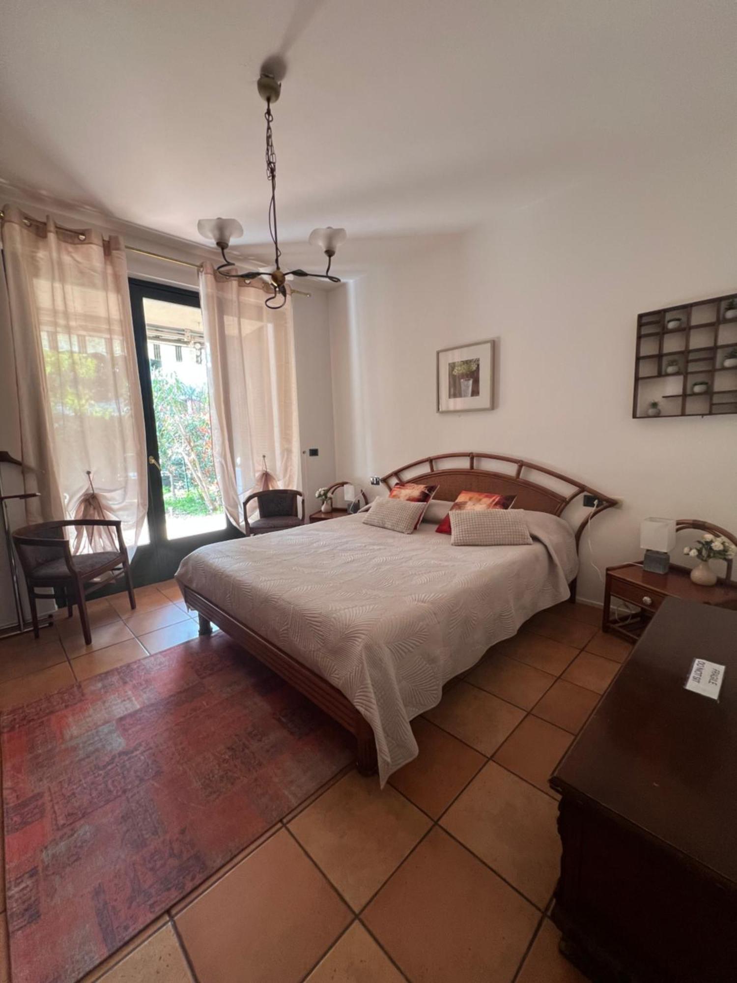 Casa Mimosa Apartment Salò Екстериор снимка